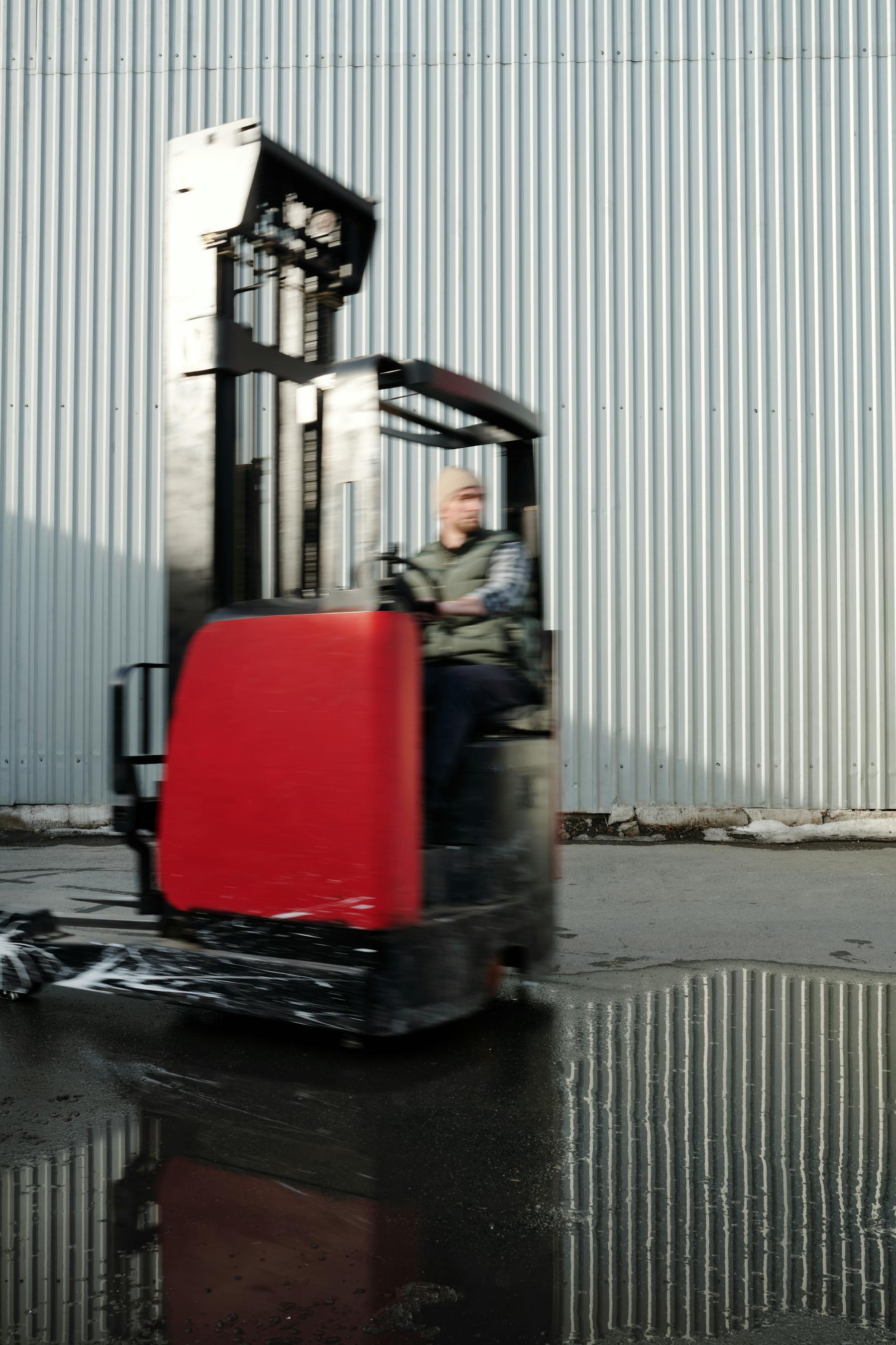Dizel forklift çalışma alanı